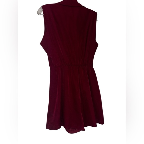 Burgundy Sleeveless Blazer Romper - Picture 2 of 2